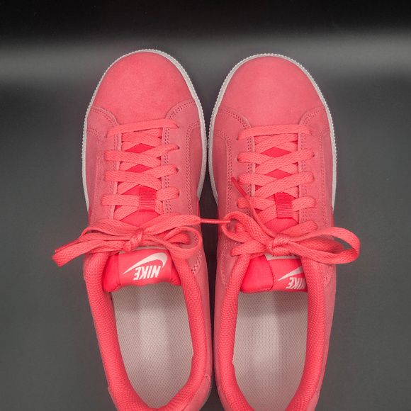 Women's Nike Court Royale Suede Pink/White - Picture 4 of 6